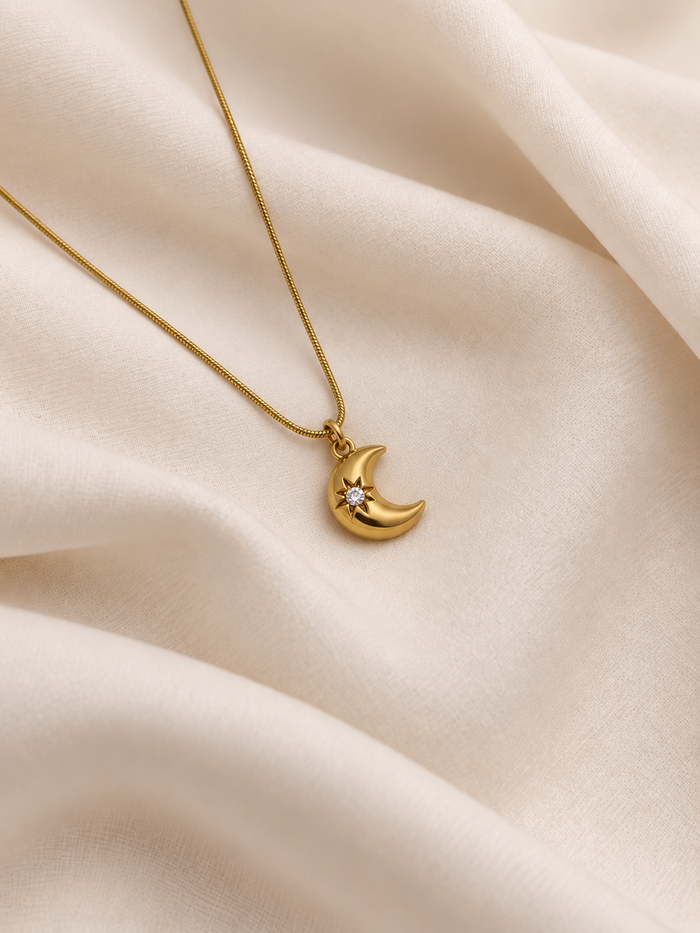 Golden Crescent Moon Pendant Necklace ✨