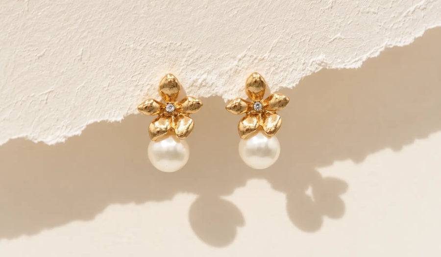 Elegant Gold Flower Pearl Earrings ✨ Nuvira