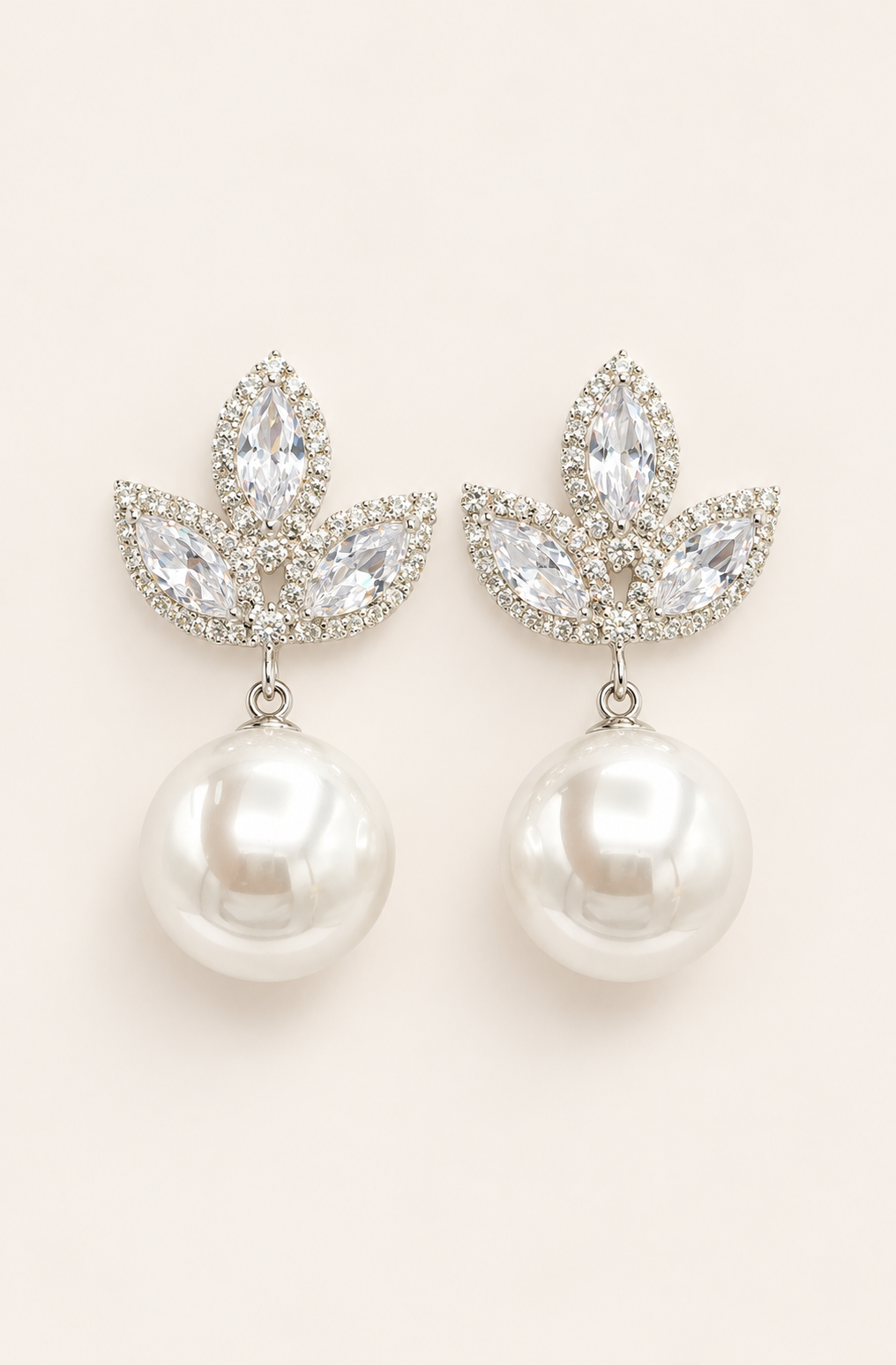Elegant Crystal Leaf Pearl Drop Earrings ✨ Nuvira
