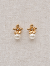 Elegant Gold Flower Pearl Earrings ✨